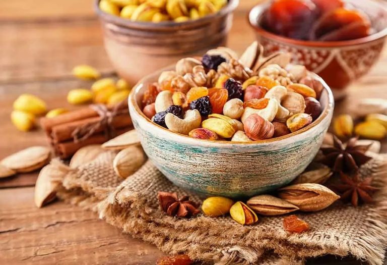 Eating Dry Fruits At Night During Pregnancy